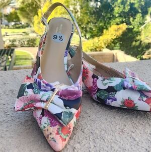 Marc Fisher Multicolor Floral Pointed-Toe Slingback Flats